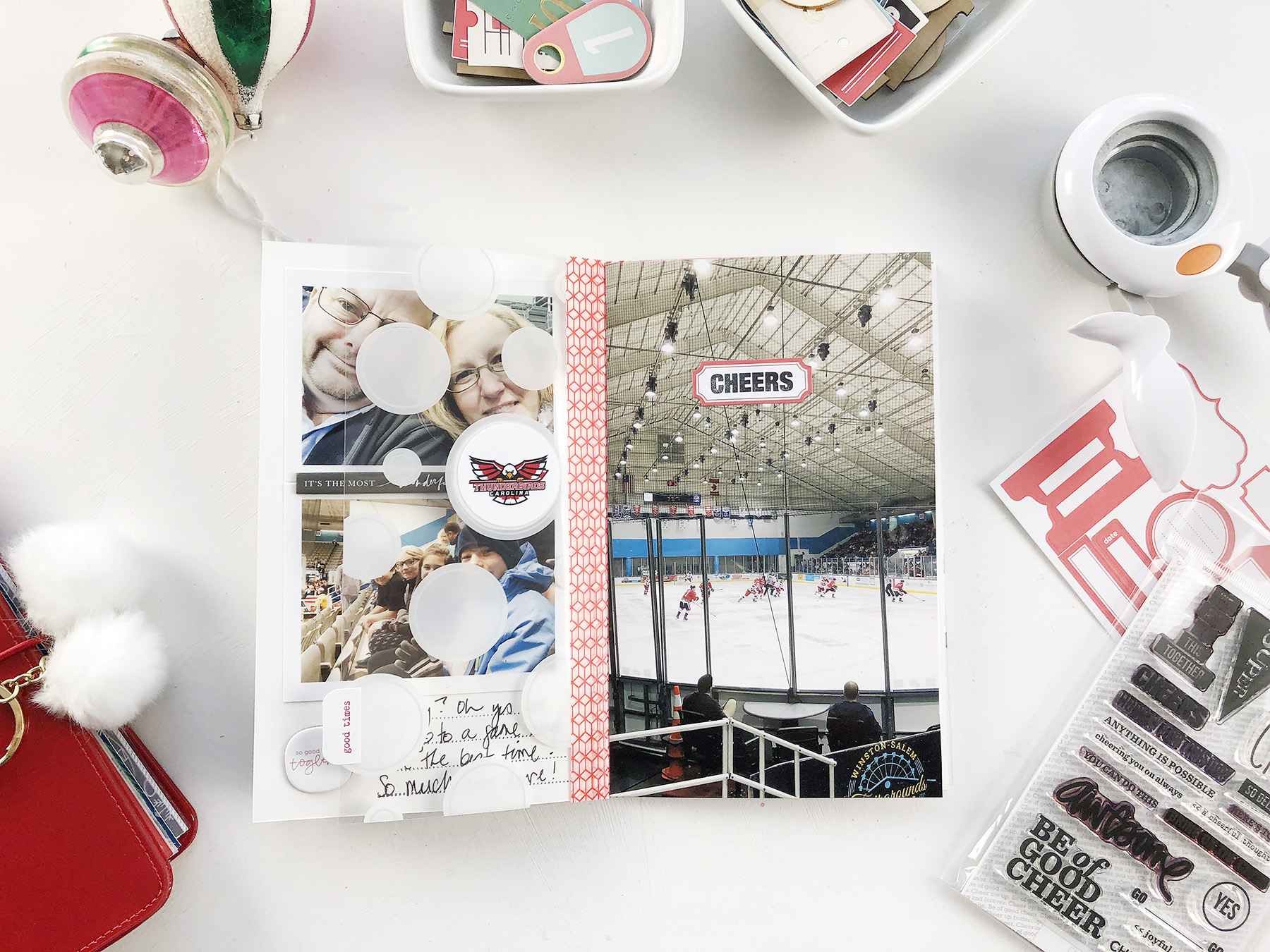 Larkindesign Documenting December In A Traveler's Notebook | Days 01 & 02!!! 